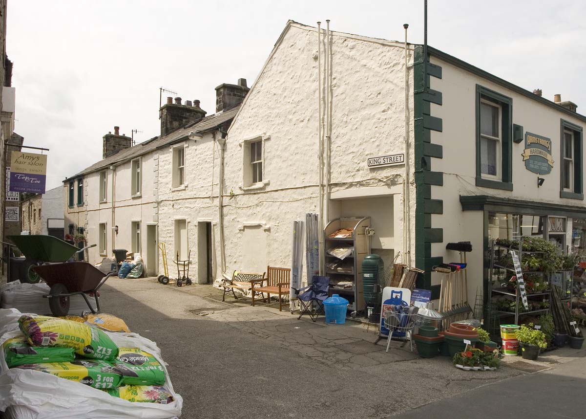 Main_St_012