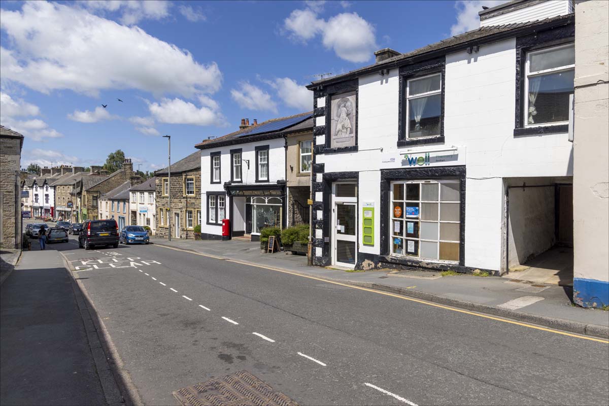 Main_St_073